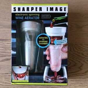 Sharper Image Electronic Spinning Wine Aerator